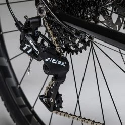 Framed Basswood Alloy Gravel Bike 700c