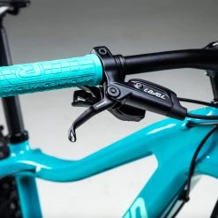 Framed Minnesota Carbon - Carbon Fork - Women's Fat 27.5