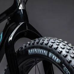 Framed BIKES Alaskan Carbon - Carbon Fork - Fat 27.5